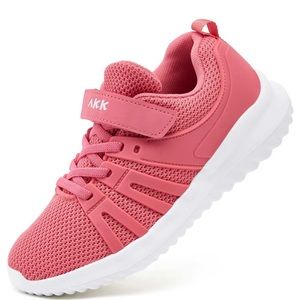 Little girls tennis shoes